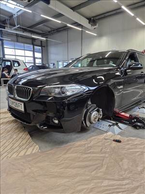 BMW f10 első lökhárító camera