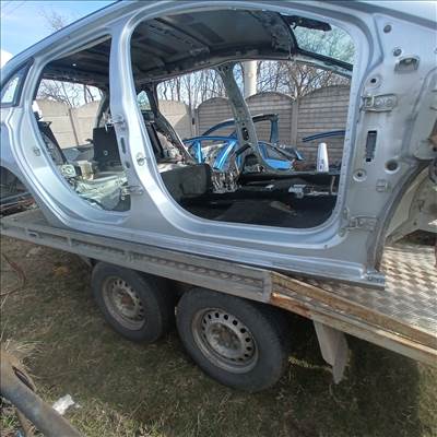 Opel Astra K kombi jobb küszöb