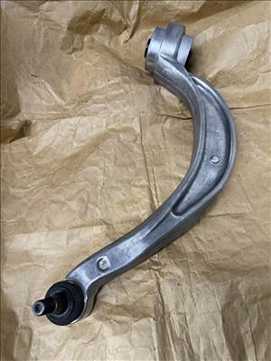 Audi A4 A5 bal első lengőkar  8k0407695h 8k0407693ad
