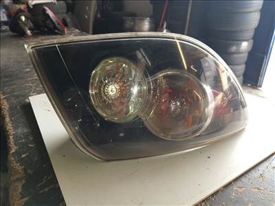 Mazda 3 (BK) Bal hátsó lámpa