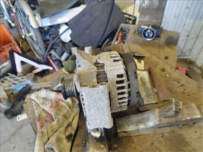 Mercedes w204 C 250 CDI 180A generátor a0131549002 0121715029