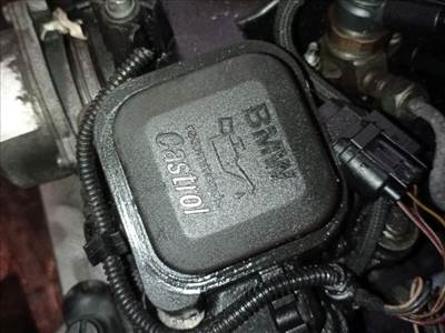 BMW 120 E81, E82, E87, E88 Olajbeöntő Sapka *147811*