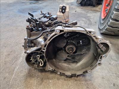 KIA CARENS (RP) 1.7 crdi váltó SF65JC