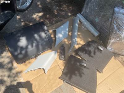 Skoda Superb III szőnyeg és belső takaró műanyagok