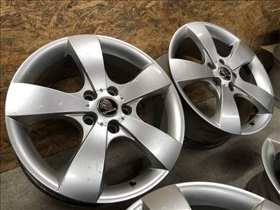 17 col Skoda Octavia gyári alufelni 17 colos 5x112