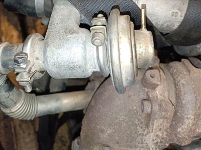 Opel Astra F EGR Hűtő Cső *152792* x17dtl