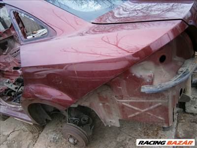 Fiat Linea bal hátsó negyed