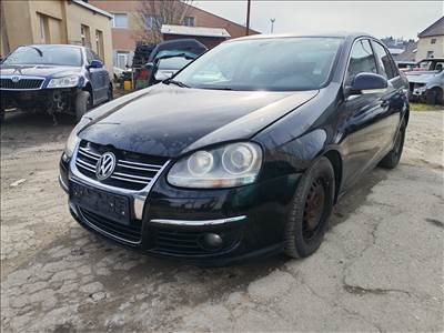 Volkswagen Jetta V 2.0tdi(BMM)bontott alkatrészei, LO41 színben eladók