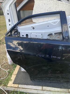 Honda Civic(IX.) jobb hátsó ajtó(2012-16)