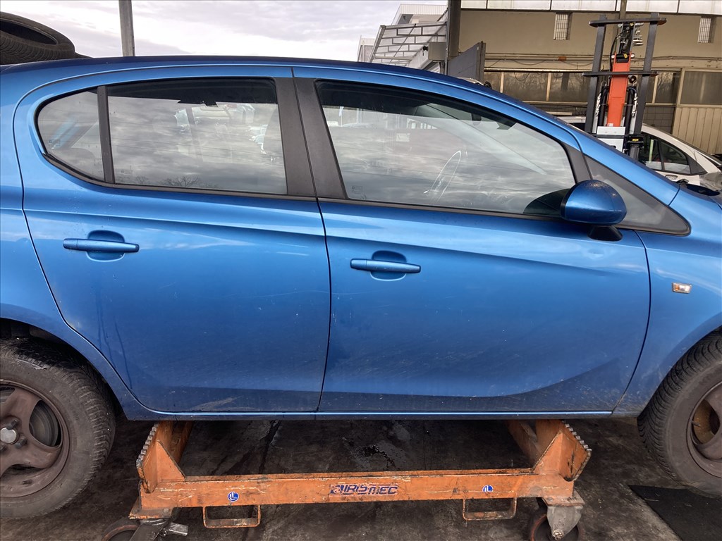 Opel Corsa E bontott alkatrészei 5. kép