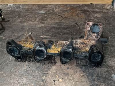 Toyota Corolla Verso (AR10) Szívósor *150818*