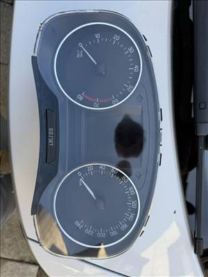 Skoda Rapid bontott alkatrészei