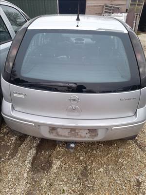 Opel corsa c csomagtér ajtó z157