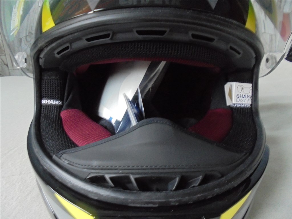 Shark vadi új Race-R Pro Carbon bukósísak 4. kép