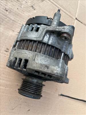 Volkswagen Passat B6 Generátor 03G903023 BOSCH 0121715003 , Önindító