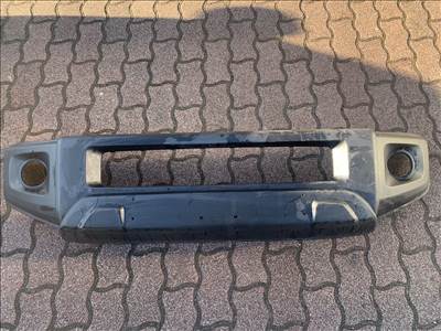 Suzuki Jimny (2018-tól) Első lökhárító 