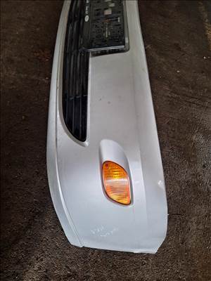 Ford Focus Mk1 első lökhárító eladó 