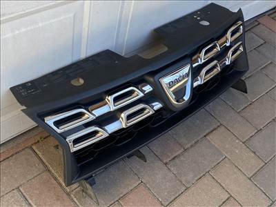 Hűtőrács Dacia Duster 623100838r