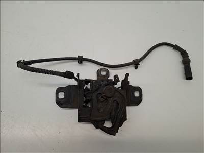 Volkswagen Golf IV motorháztető zár (29566)