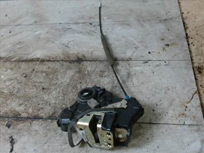 TOYOTA Corolla (E120) 2002.01.01-2004.05.31 Bal első ajtó zárszerkezet központi záras