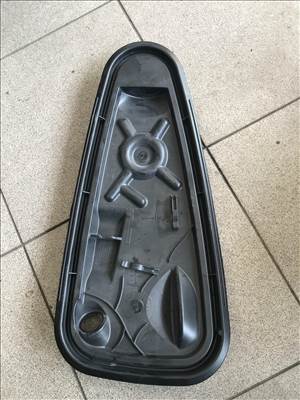 Volkswagen Tiguan II - bal első ajtópanel 5na837915a