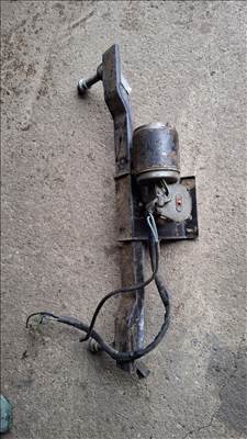 Dacia 1300-1400 Series ablaktörlő mechanika motorral  uamt0