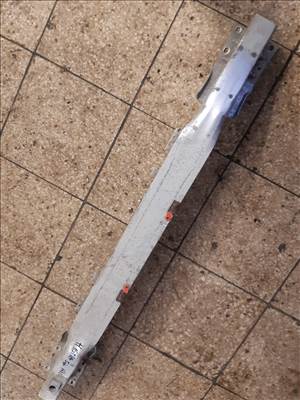 Opel Astra H Hátsó Lökhárító Merevítő