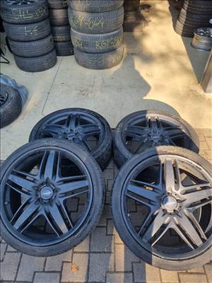  5x112 lyukosztású 22" használt BBS Lorinser  alufelni, rajta 295/30 használt Pirelli nyári gumi 