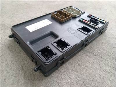 Ford Transit Tranzit 06- Komfort biztosíték központi panel tábla 6781