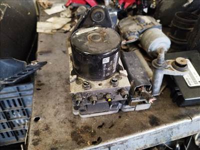 Volkswagen Eos / Jetta / Golf 6 / Golf Plus ABS kocka 1k0907379an 1k0614517bj