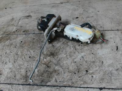 SUZUKI WagonR+ Csomagtér ajtó zárszerkezet