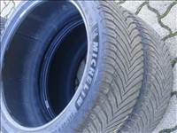 225/40 R20 Michelin Cross Climate 2 Suv Nyári Gumi
