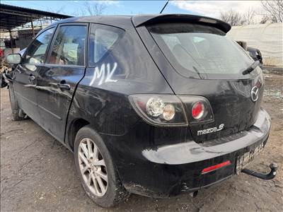 Mazda 3 (BK) 1.6i bontott alkatrészei