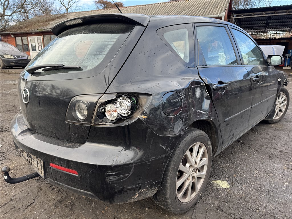 Mazda 3 (BK) 1.6i bontott alkatrészei 2. kép