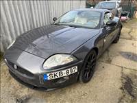 Eladó Jaguar XK 4.2L V8 Coupé (4196 cm³, 298 PS)