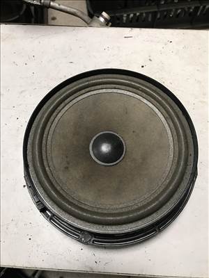 Volkswagen Passat B6 hátsó hangszóró 3c0035453