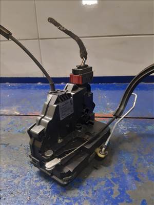 Fiat Ducato III 06-14 Bal Első Ajtó Zárszerkezet + Központizár Motor