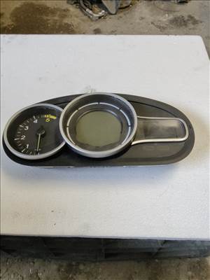 Renault Mégane III 1.5 dCi 1.5 110 FAP kilométer óra  a2c53258659