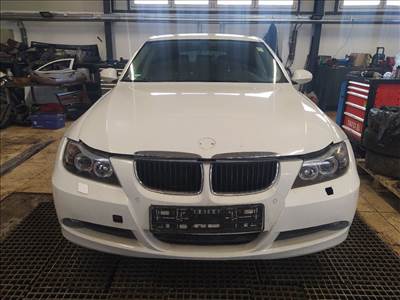 BMW 3 Touring (E91) 320 d - Bontódik!