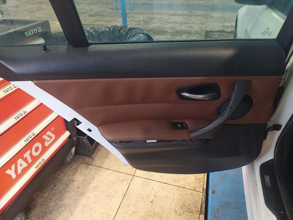 BMW 3 Touring (E91) 320 d - Bontódik! 17. kép