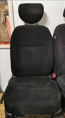 Honda FR-V Jobb első ülés