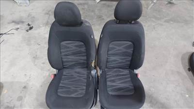 KIA Cee’d Ceed 12- Vezetőülés utasülés első vezető utas ülés 0302