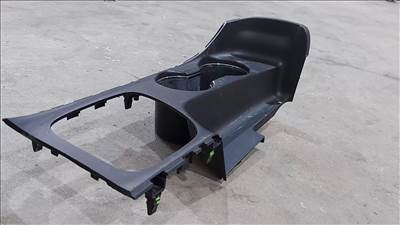 KIA Cee’d Ceed 12- Középkonzol középbox pohártartó pohár tartó 0737