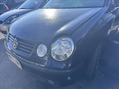 Volkswagen Polo IV lökhárító sárvédő lámpa homlokfal motorháztető motor 