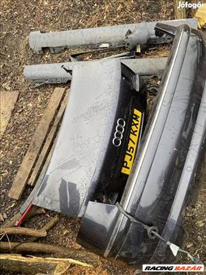 Audi A8 D3 hátsó lökhárító radaros és csomagtérajtó 