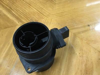 Volkswagen Passat B5 légtömegmérő  074906461b