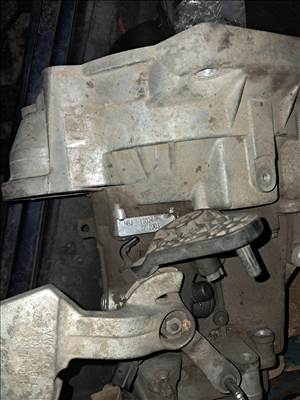  Volkswagen Golf VII, Passat B7, Audi A3 (8V),1.2, 1.4 tsi 6 sebességes váltó garanciával