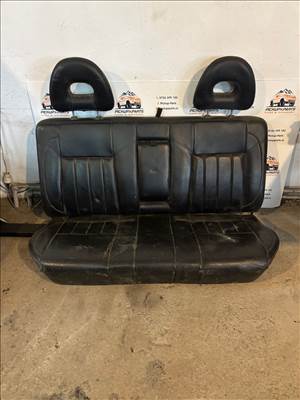 Hátsó bőrülés Mitsubishi L200