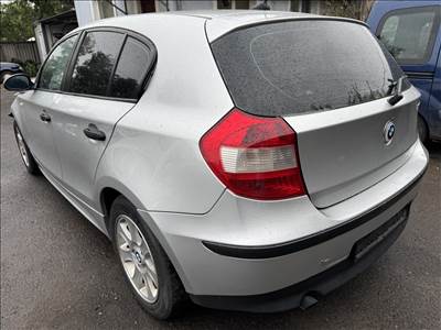 BMW 116 1.6i bontott alkatrészei