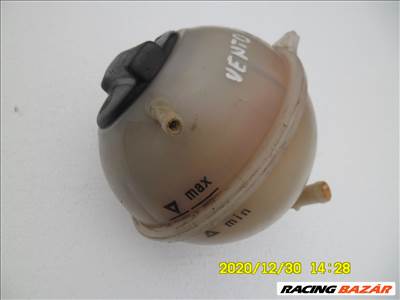Volkswagen Vento kiegyenlítő tartály 1H0121407